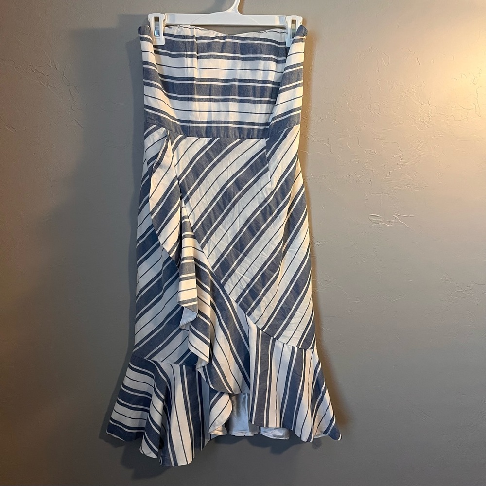 Lulu’s Delfino Striped Ruffled Strapless Mini Dress with Sweetheart Neckline - Picture 4 of 15